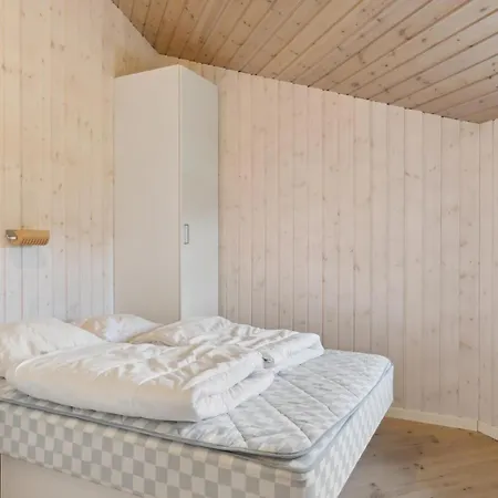 4 Bedroom In Feriehus Vejby